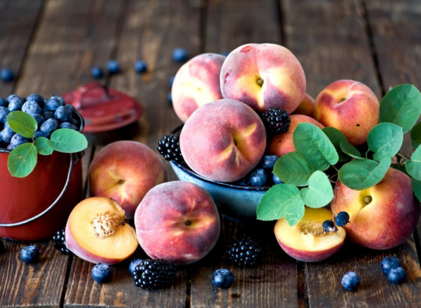 Какие 7 овощей и фруктов необходимо обязательно съесть летом
